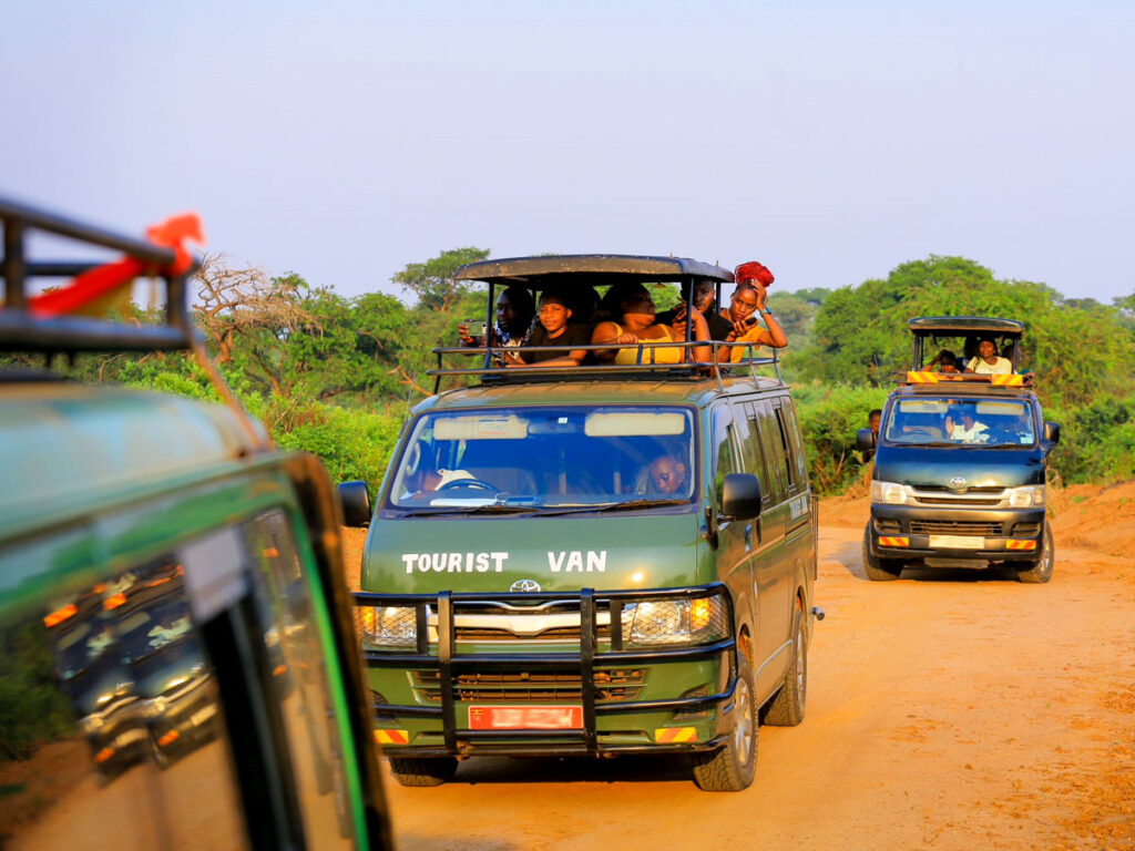 safari-van-hire-uganda-rent-a-car-for-group-travel-in-uganda